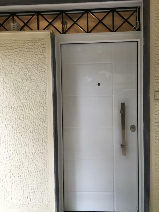 Anastasis Apartment In Palaio Faliro 아테네 외부 사진